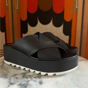 Sorel Cameron Flatform Wedge Sandal Size 8